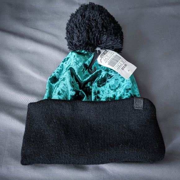 Empyre Accessories - Empyre Beanie Pom Hat Emerald Green Black Womens